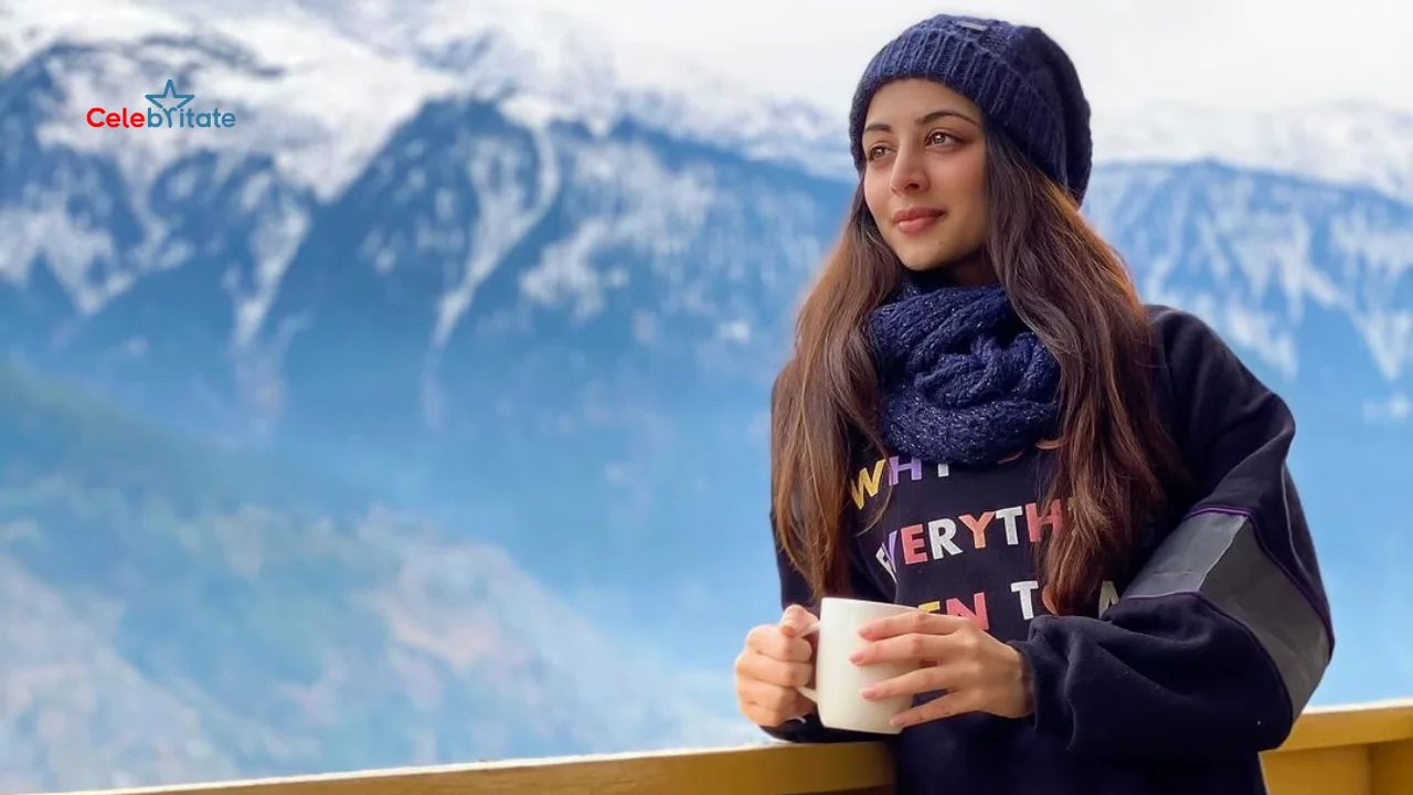Zoya Afroz