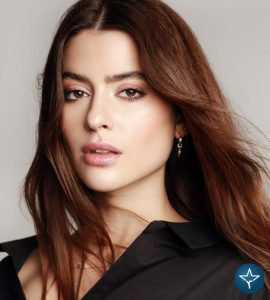 Gabriela Quezada Bloomgarden (Actress) Wiki, Height, Weight, Age