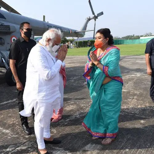 Kanchanaa with PM Sri Narendra Modi