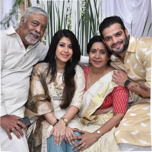 Kiran Bhargava with husband, daughter and son-in-law