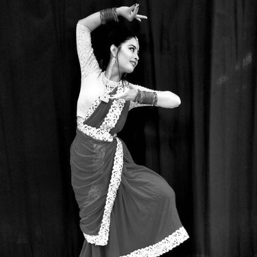 Kristina is a trained Bharatanatyam dancer
