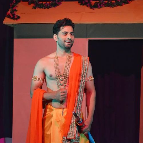 Raj Hanchanale in a play DushyantPriya