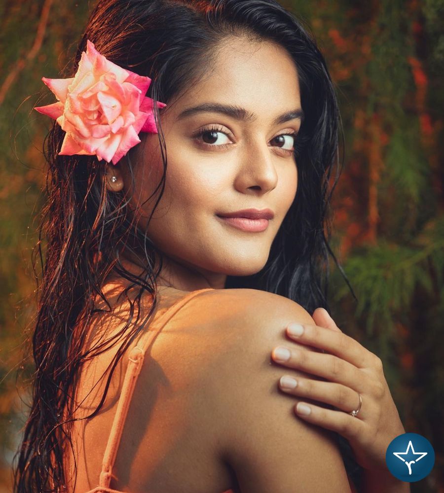 Riddhi Kumar