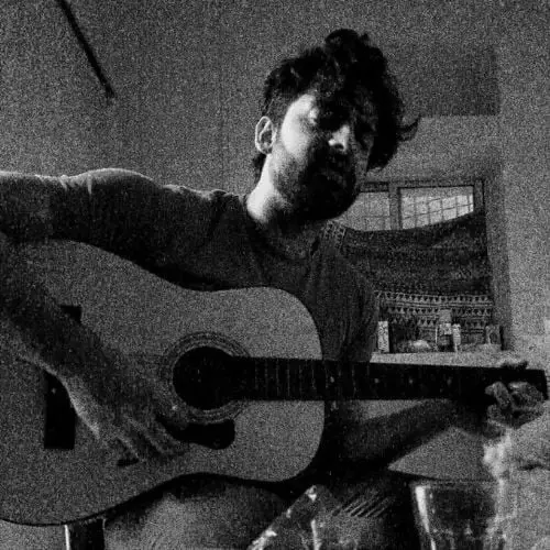 Sushmit loves to play guitar