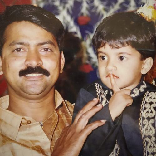 Pratik's childhood picture with his father
