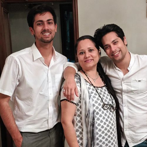 Manraj with his mother and brother