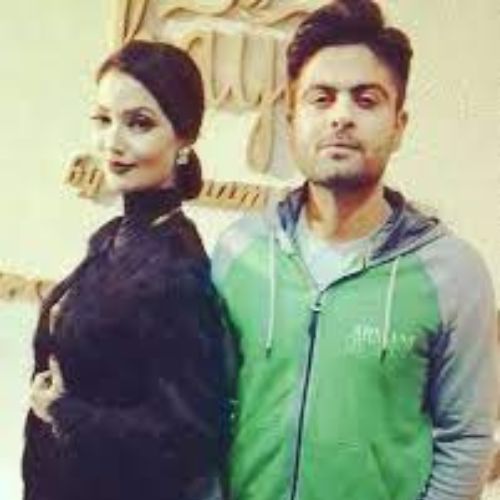 Shahnaz Akhtar with her husband Ejar