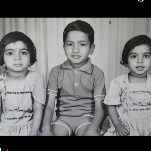 Kiran's childhood picture with his sisters