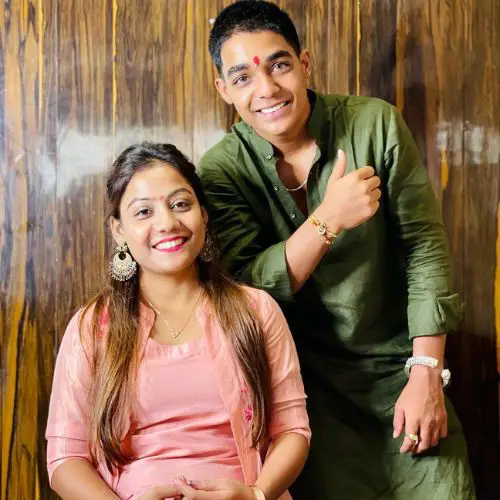 Rohit Zinjurke with his sister