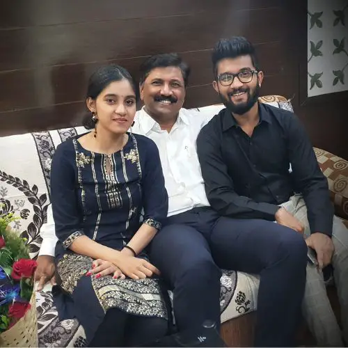 Samruddhi with her father and brother
