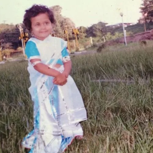 Tejaswini's childhood picture