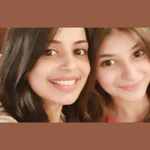 Vaishnavi with her mother