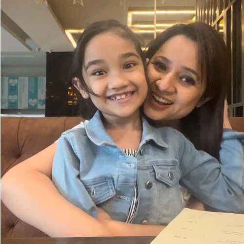 Aparna with her daughter