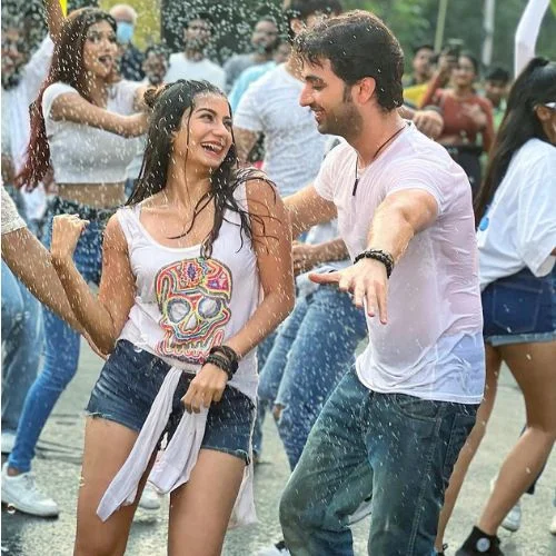 Nidhi and Meherzan Mazda on the set of Ishq Mein Ghayal