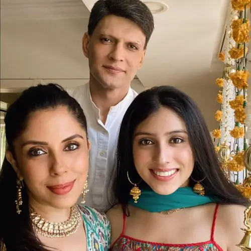 Raymon Singh with Husband and Daughter