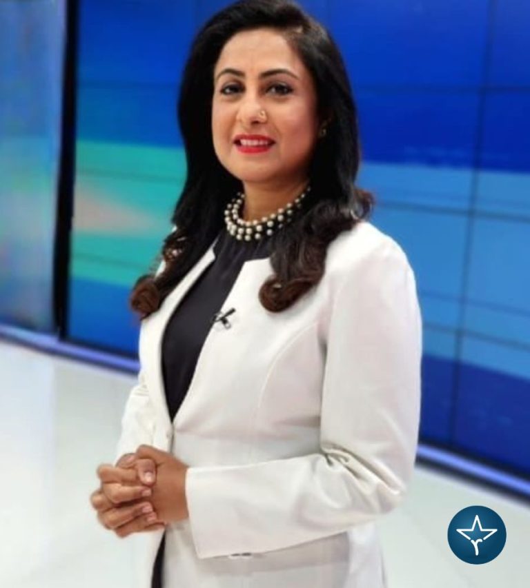 Sumaira Khan (News Anchor)