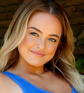 Alexis Kay (Actress) Wikipedia, Age, Height, Family, Biography, Videos