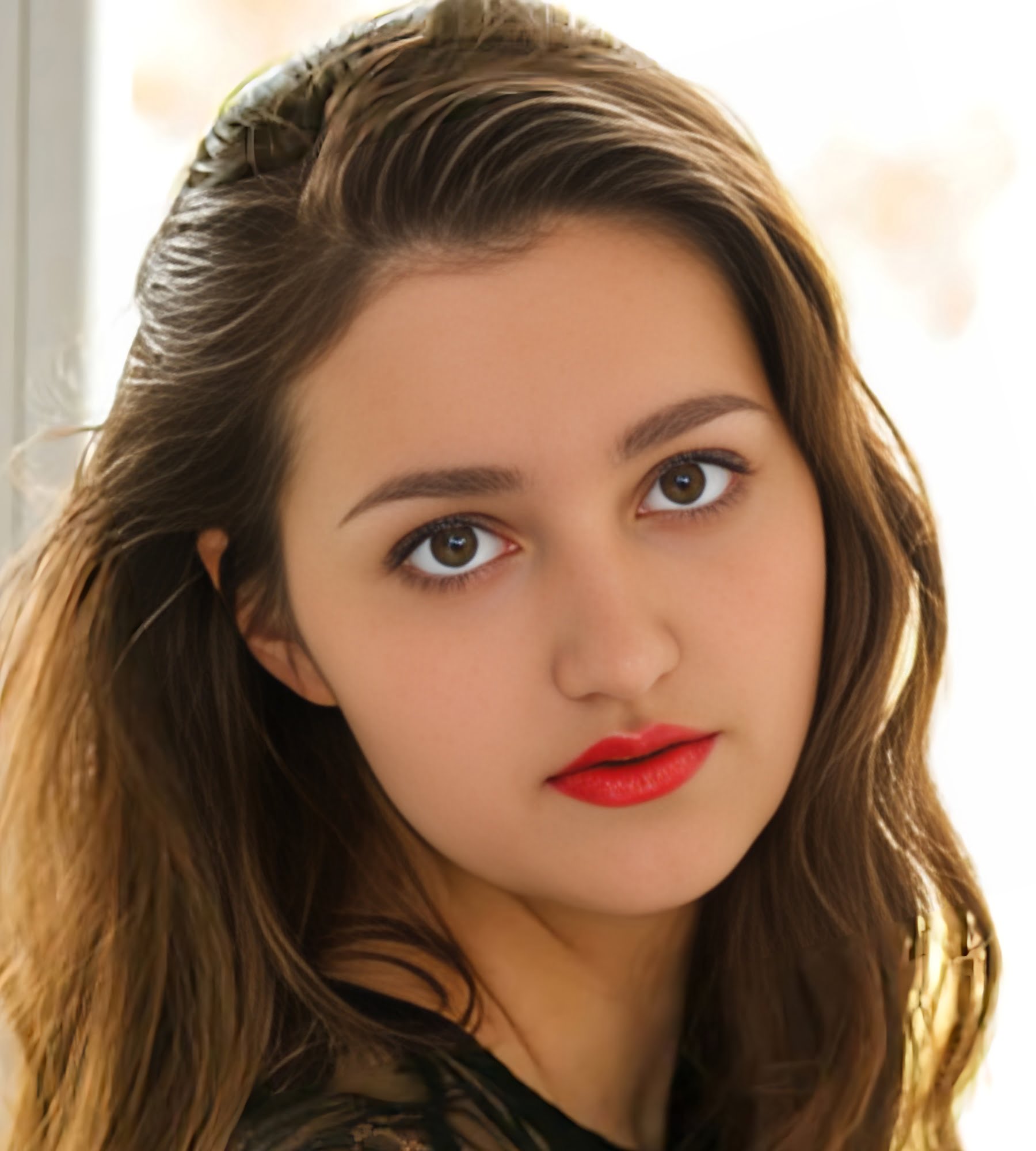 Alisa Horakova Actress Biography Height Weight Videos Wikipedia Age And More 0255
