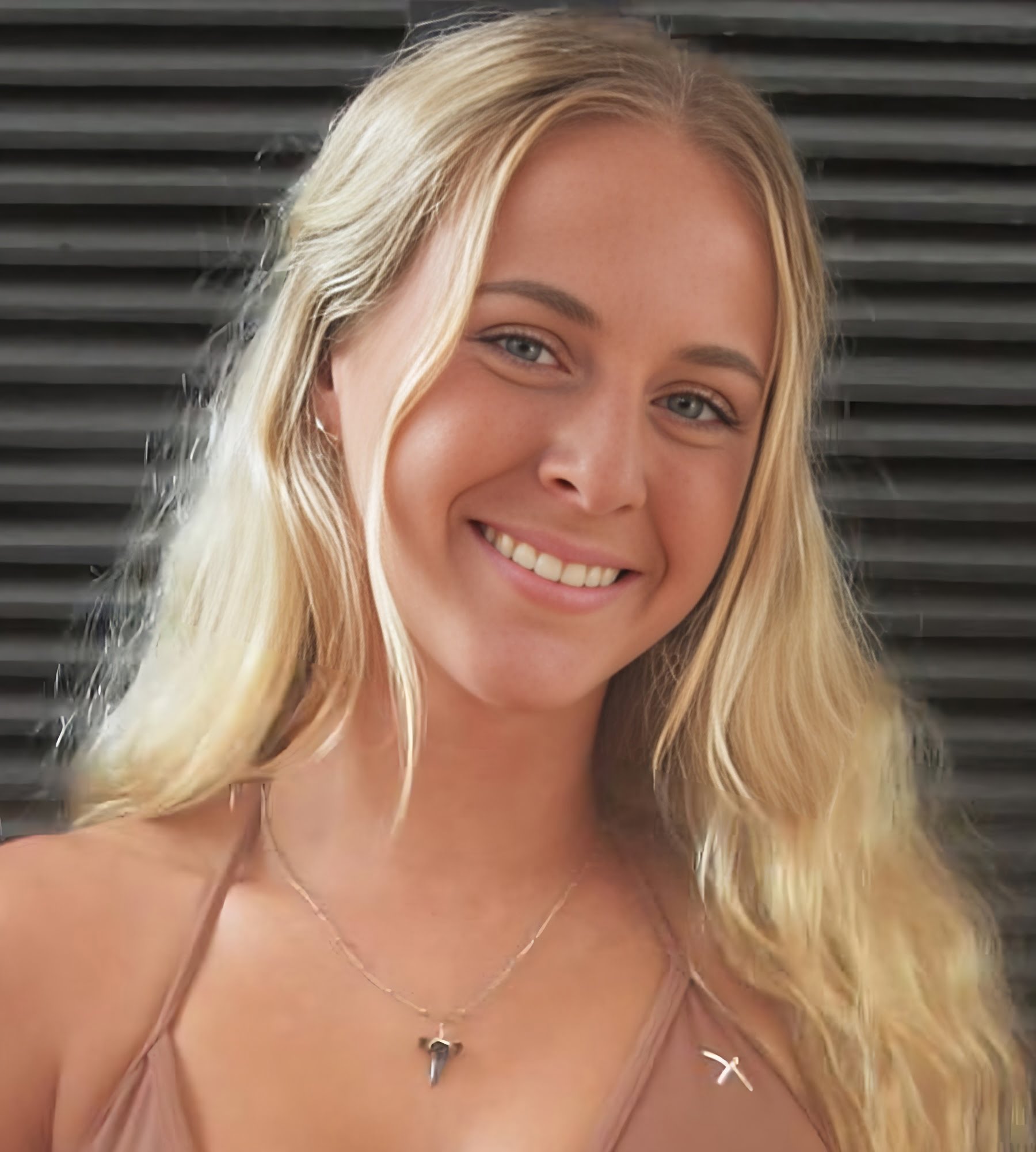 Allison Laura Voshelle