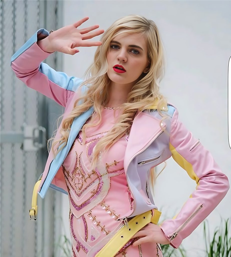Carly Rae Summers (Actress) Wiki, Age, Biography, Boyfriend, Net Worth ...