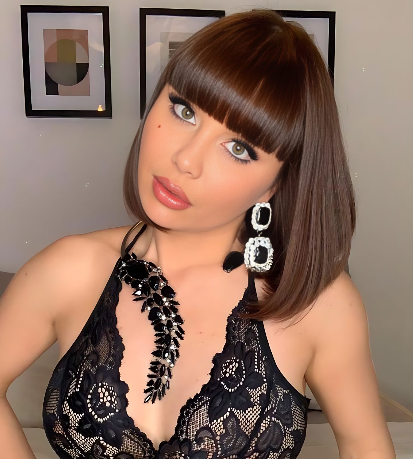 Laëtitia Lacourt (Actor) Age, Wiki, Biography, Ethnicity, Photos