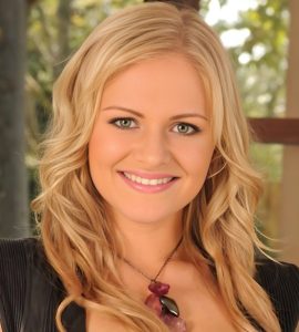 Victoria Summers (Charley Green) Wiki, Age, Biography, Boyfriend, Net