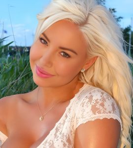 Amanda Breden (Actress) Age, Videos, Photos, Biography, Boyfriend, Wiki