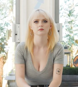 Carrie Sage (Actor) Wiki, Age, Biography, Net Worth, Boyfriend