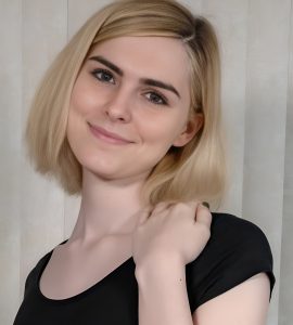 Ella Hollywood (Actress) Age, Videos, Photos, Biography, Boyfriend