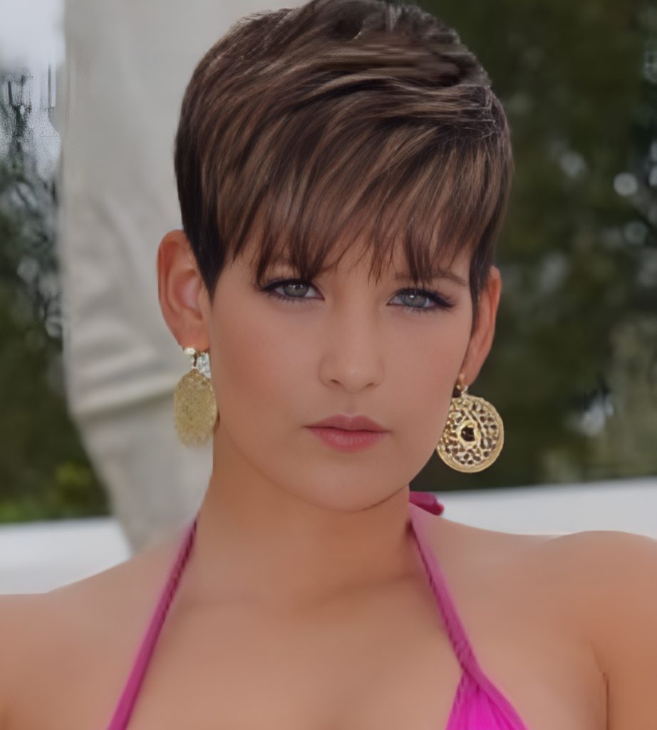 Hannah Brooks (Actress) Height, Weight, Age, Videos, Photos, Biography