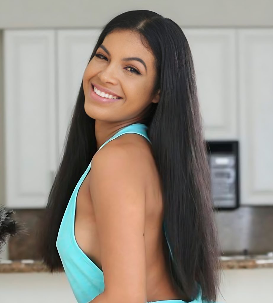 Maya Farrell (Actress) Wiki, Age, Biography, Net Worth, Boyfriend