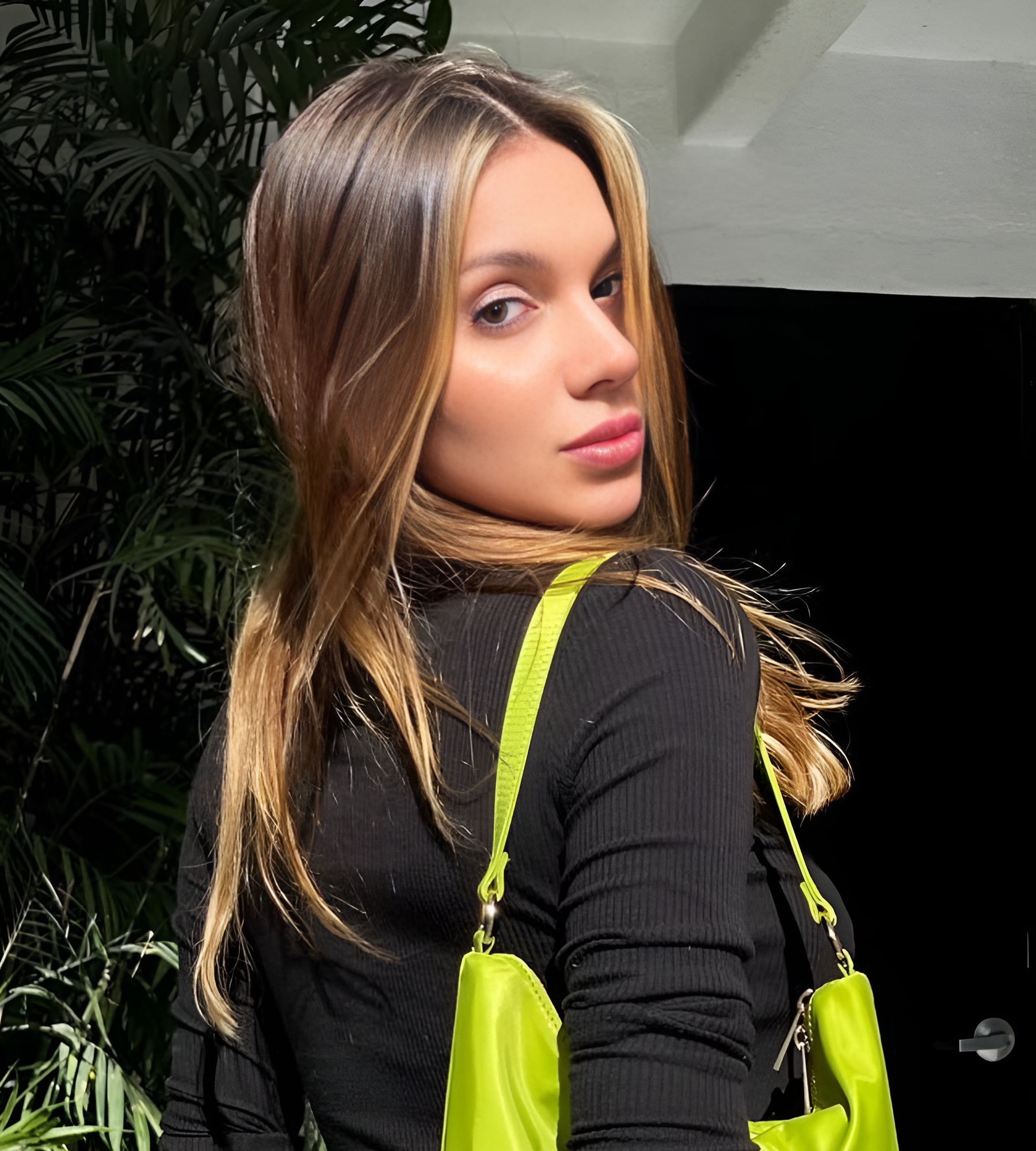 Sasha Ferro (Influencer) Age, Wiki, Biography, Family, Ethnicity, Net