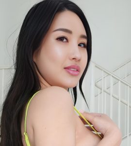 Suki Sin (Actor) Age, Wiki, Biography, Husband, Photos, Ethnicity, Net
