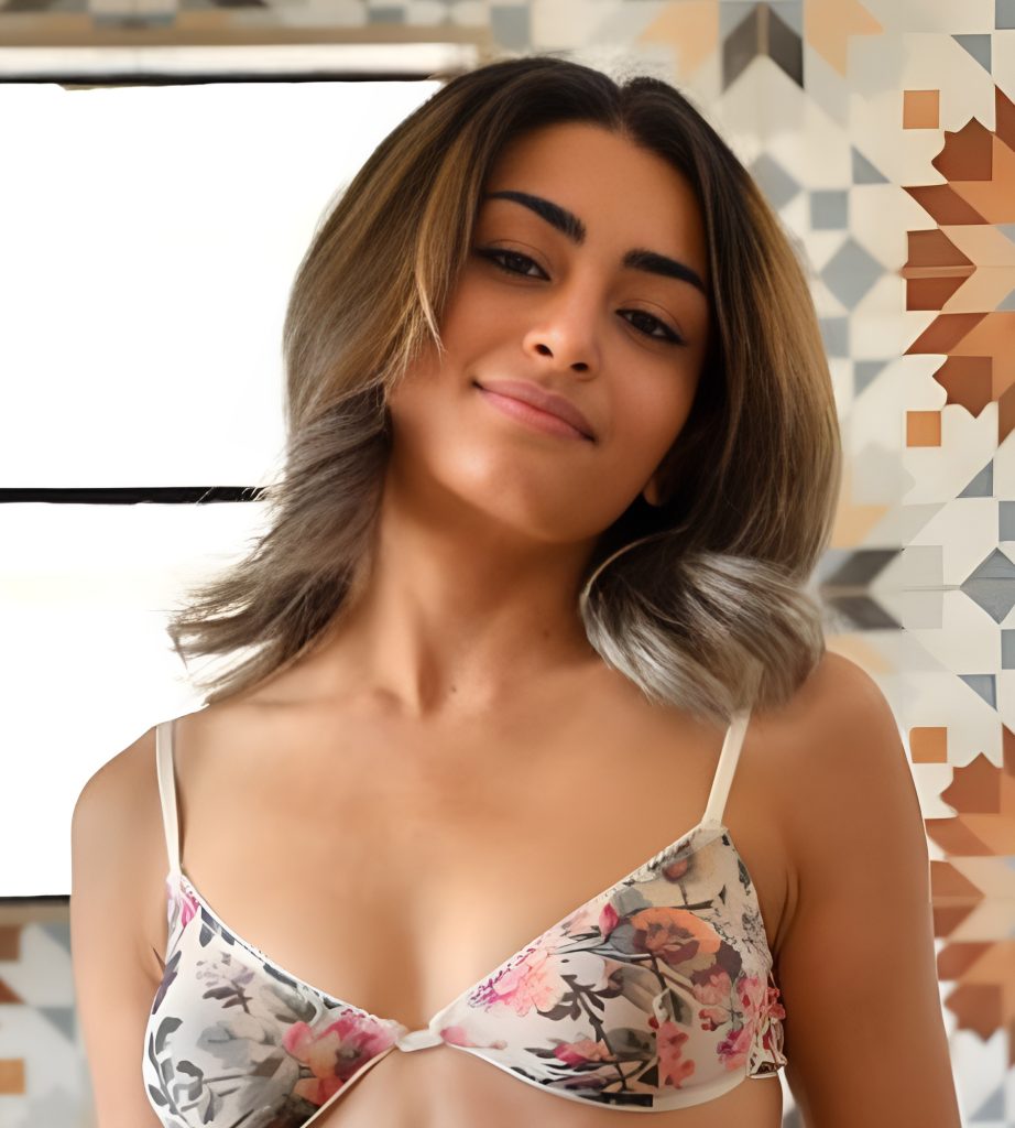 Vanessa Moon (Actress) Age, Height, Weight, Husband, Biography and More