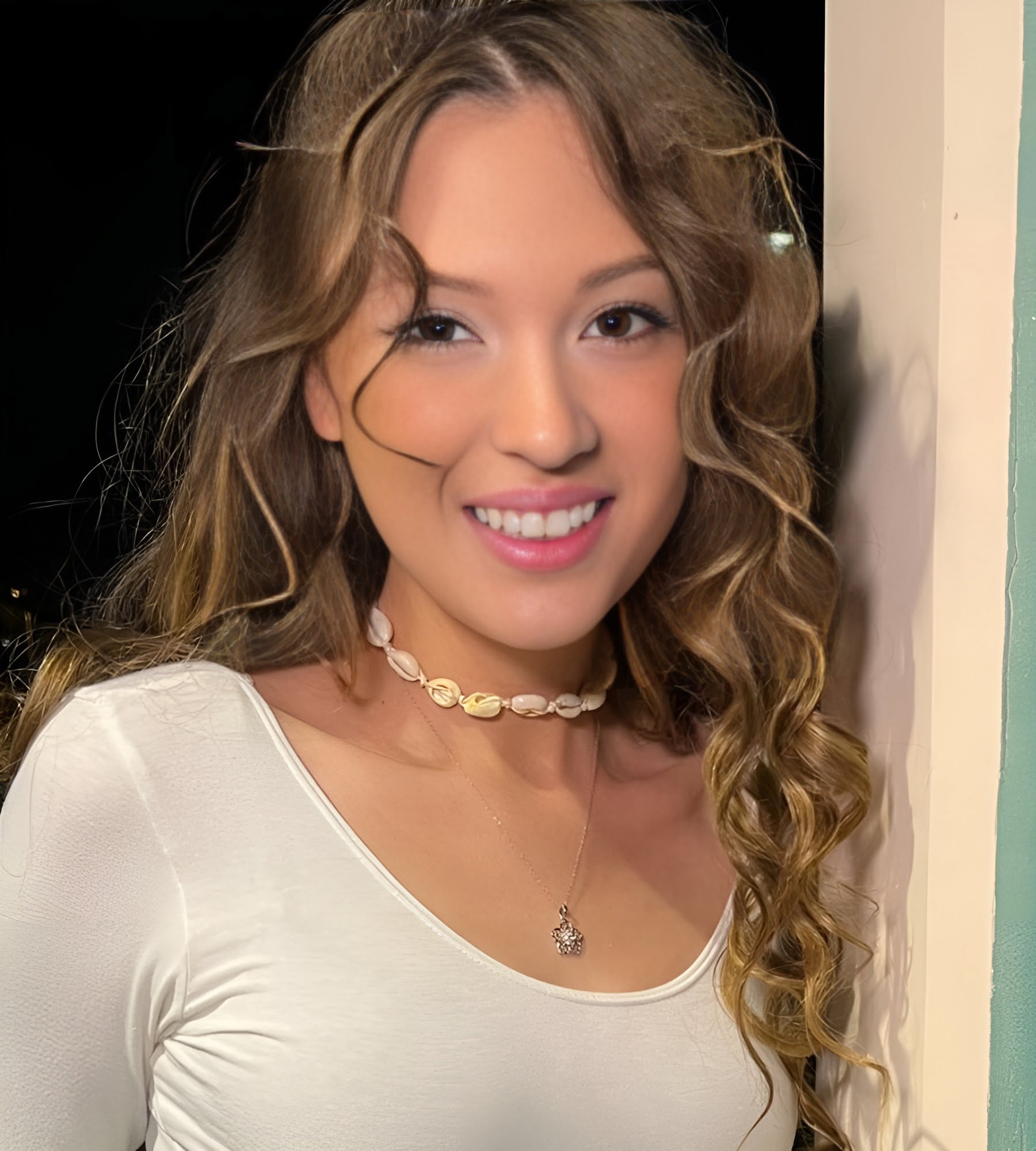 Anna Blossom Wiki, Age, Boyfriend, Net Worth, Photos, Videos, Ethnicity