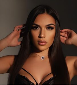 Carlaaaish (Model) Wiki, Family, Age, Biography, Photos, Videos & More