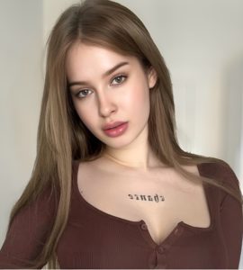 Cumatozz (Actress) Wiki, Age, Biography, Net Worth, Family & More