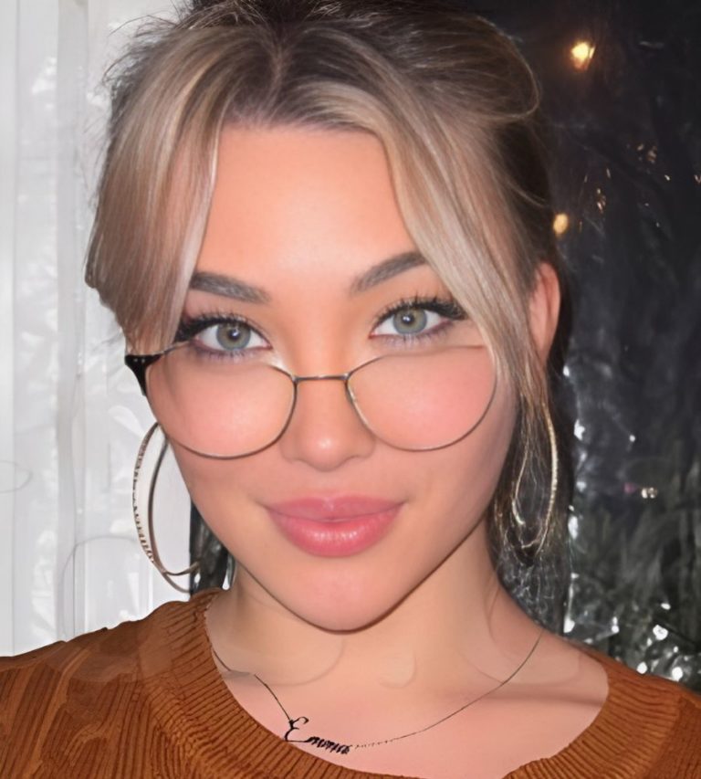 Emma Rose Wiki, Age, Boyfriend, Net Worth, Photos, Videos, Ethnicity ...